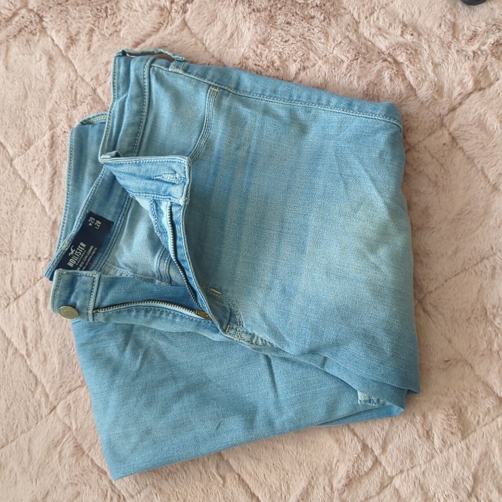 Hollister jeans